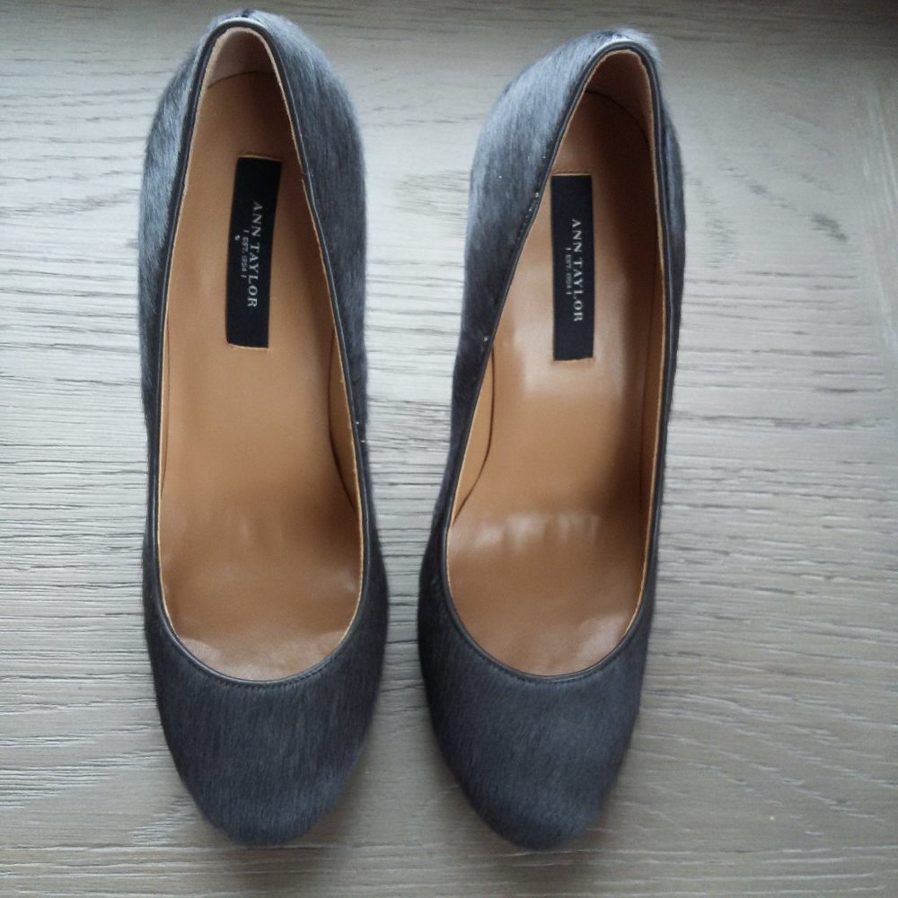 Ann Taylor Gray Calf Hair Heels